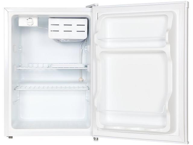 Magic Chef Mcbr240w1 2 4 Cu Ft Refrigerator With Manual Defrost