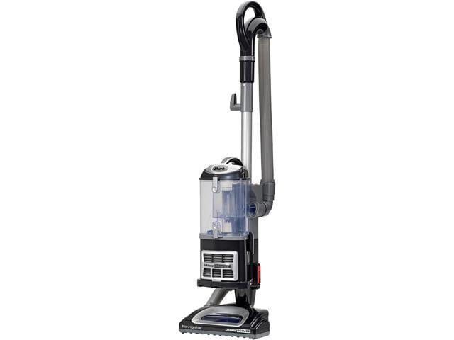 Shark NV361BK Navigator Lift-Away Deluxe Upright Vacuum with Appliance ...