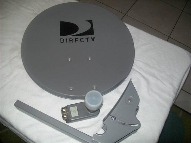 Directv 18SINGLE 18 in. Round Reflector Dish with LNB And 2 in. Collar