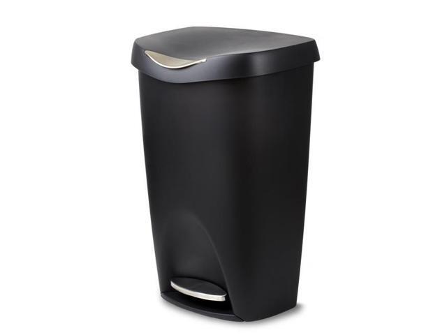 Umbra 084200 047 13 Gal Brim Large Kitchen Trash Can With Stainless Steel Foot Pedal Black Newegg Com