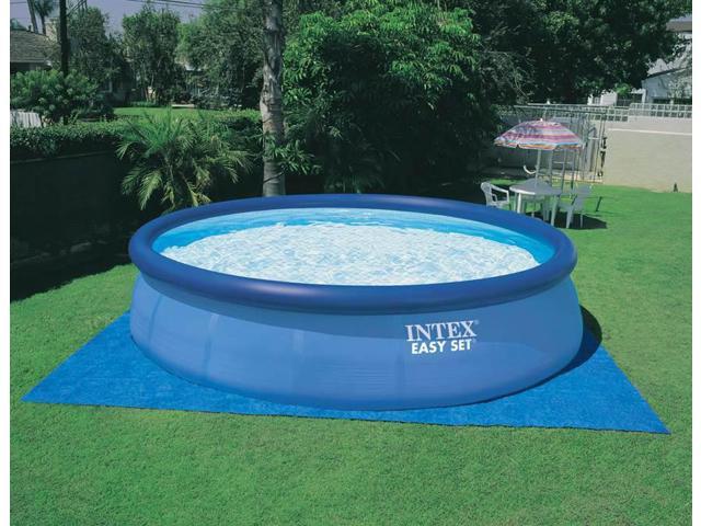 18 ft inflatable pool