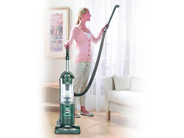 very light vacuum cleaners