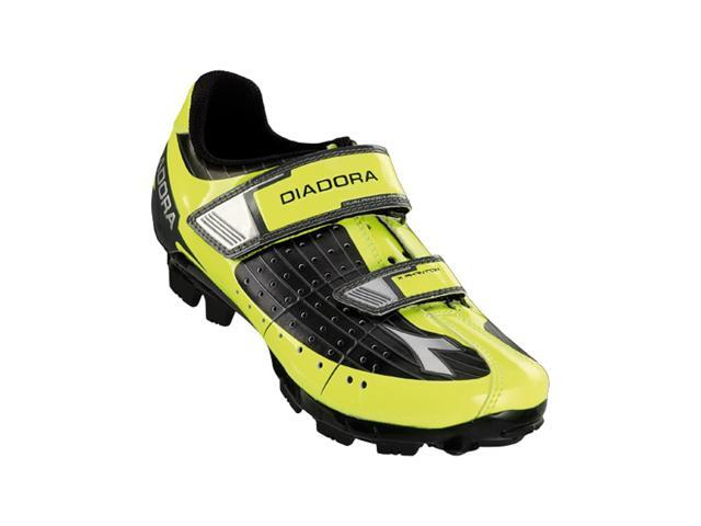 diadora kids shoes