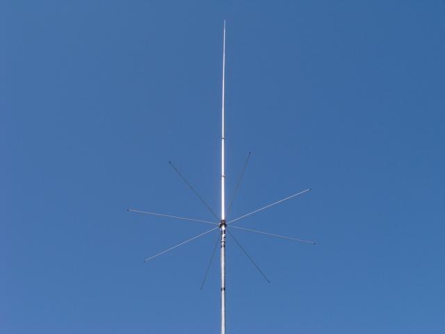 Sirio 827 (26.4 - 28.4 Mhz) Tunable 10m & CB Base Antenna
