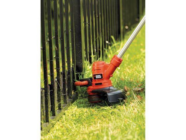 Black & Decker GH900 120V 6.5 Amp Brushed 14 in. Corded Trimmer/Edger 