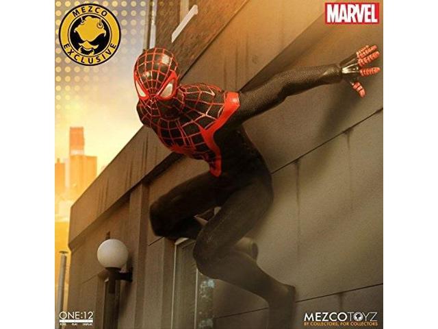 mezco ultimate spider man