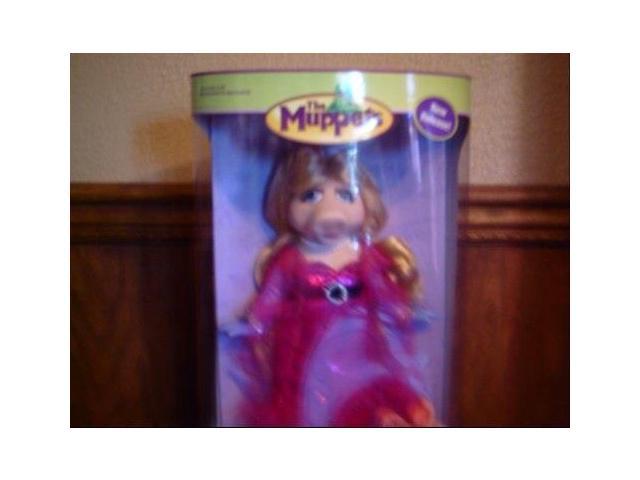 miss piggy porcelain doll