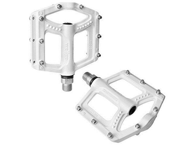 white bmx pedals