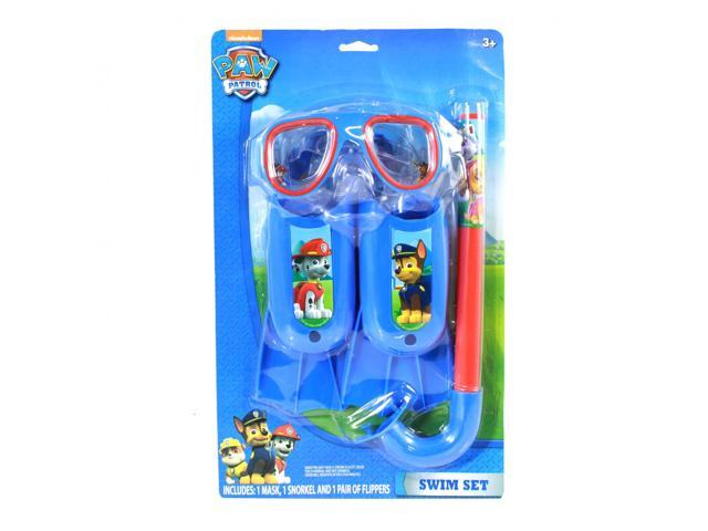 swim fins and goggles