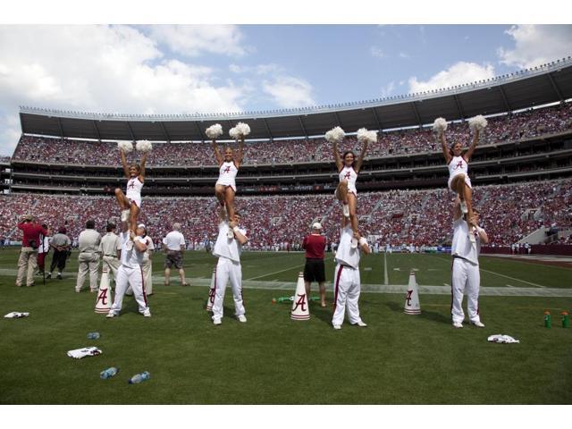 Cheerleaders Are Amazing To Watch The Boys Throw The Girls Into The Air As They Cheer On Their Winning Team University Of Alabama Football Game