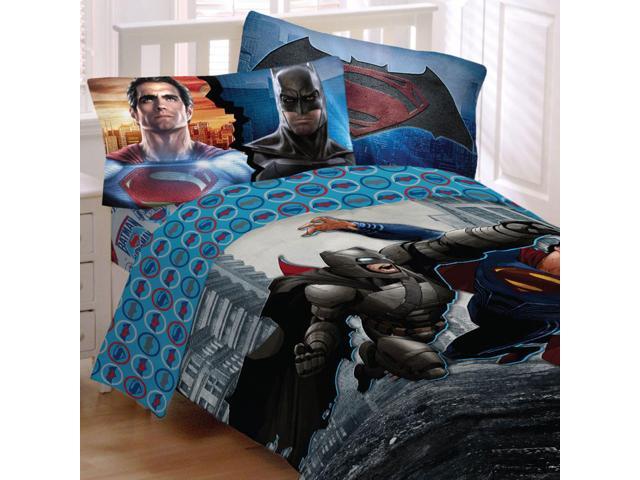 Batman Vs Superman Bedding Set Worlds Finest Heroes Comforter And Sheet Newegg Com