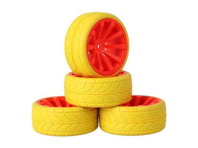 4x RC1:10 On Road Car Black 10 Spoke Wheel Rim+Yellow Arrow Pattern Rubber Tyre
