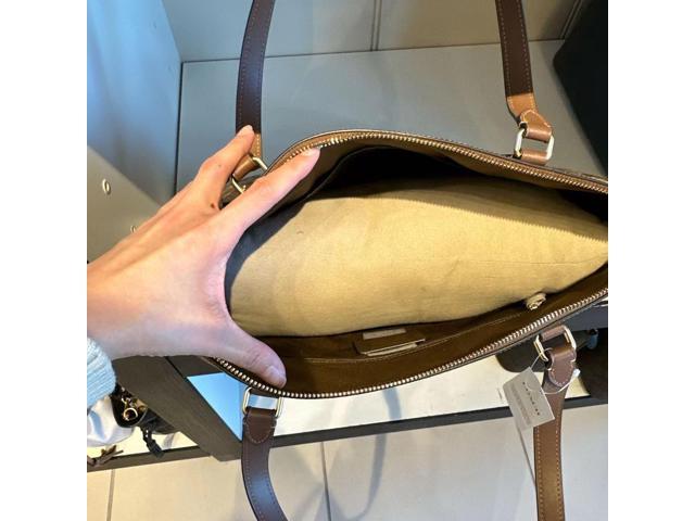 Coach CH504 Gallery Tote In Signature Canvas IN Light Khaki Chalk