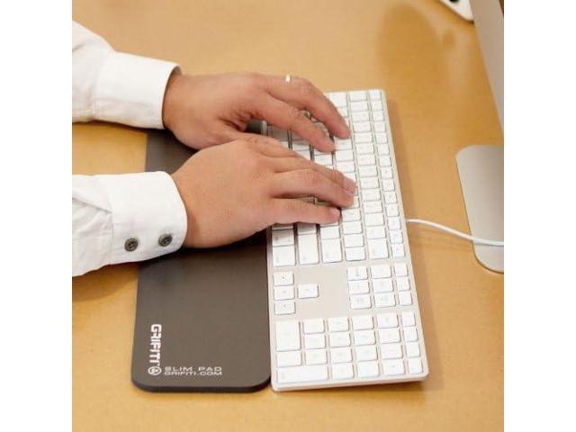 slim wrist pad