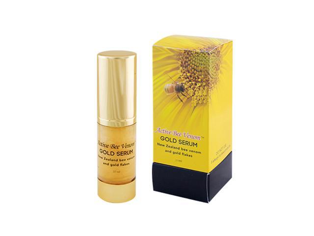 face serum with gold flakes