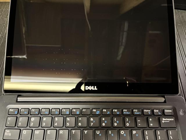 DELL Laptop Latitude Intel Core i5 7th Gen 7300U (2.60GHz) 8GB