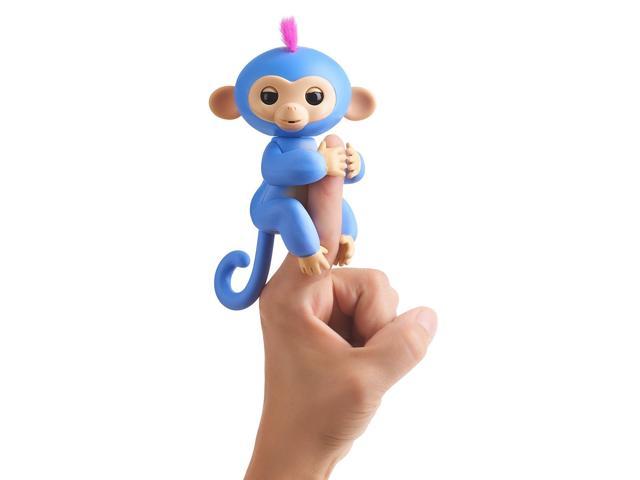 fingerlings monkey bar & swing playset