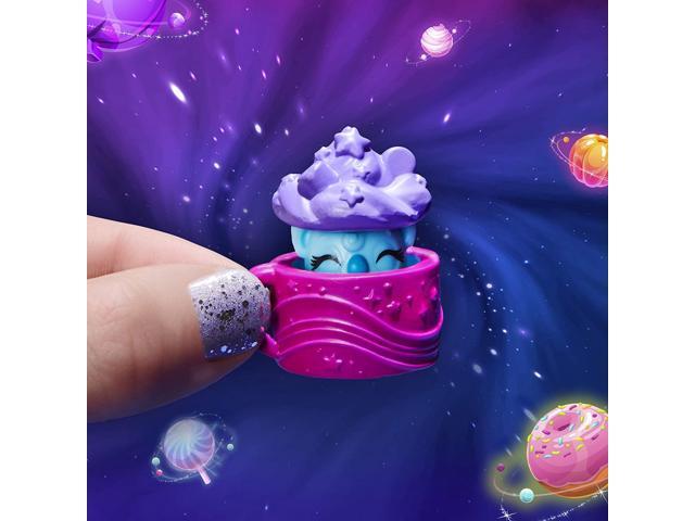 Hatchimals Colleggtibles Cosmic Candy CONNECTIBLE CANDY TREAT LIMITED EDITION 