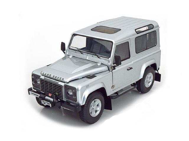 land rover defender diecast 1 18