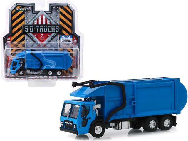 blue recycling truck toy