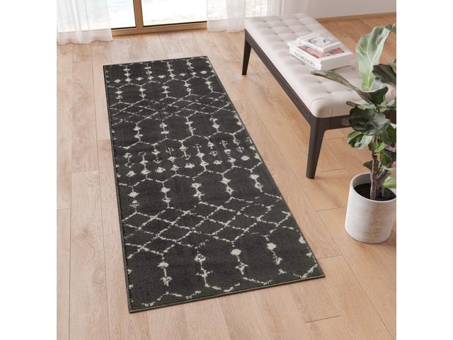 Photo 1 of Geometric Bohemian Low Pile Rug - 2' x 6' - Dark Gray/Ivory Polyester