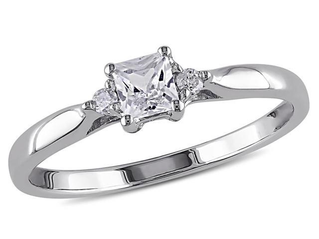 1/3 Carat (ctw) Princess-Cut Lab-Created White Sapphire Ring in ...