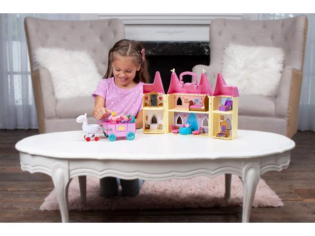 peppa pig's princess castle deluxe playset