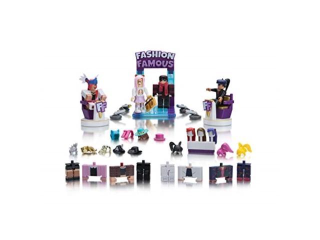 Roblox Celebrity Fashion Famous Playset Newegg Com - how to display clothes on roblox