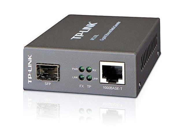 TP-Link Gigabit Ethernet Media Converter, Up to 1000Mbps RJ45 to 1000Mbps SFP Slot Supporting MiniGBIC Modules (MC220L)