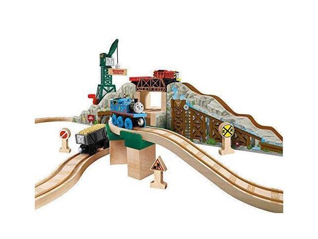 thomas gold mine mountain set