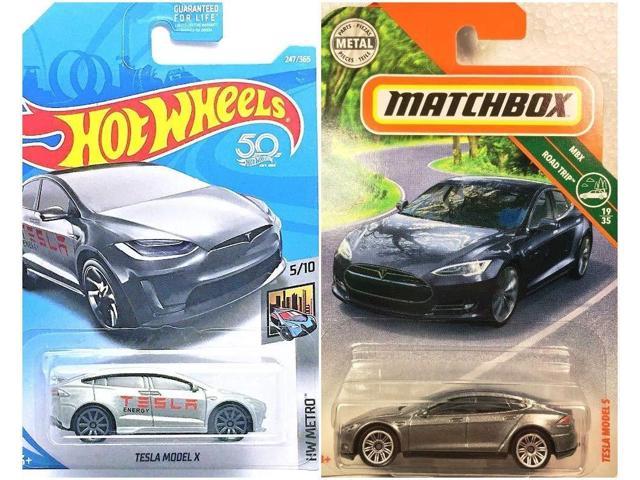 Hot Wheels Tesla Model X 247365 And Matchbox Tesla Model S Mbx Road Trip 1935