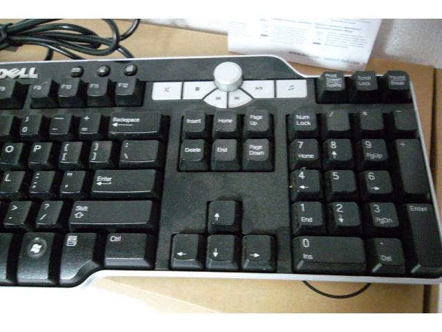 DELL SK-8135 USB Enhanced Multimedia 104-Key Keyboard w/Knob TH836 N6250 DJ425 