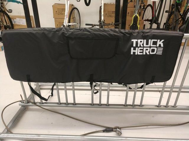 Tailgate Pad// Mountain Bike Pad// Mid Size Truck// Crash Pad// Bike Rack// Bike Rack