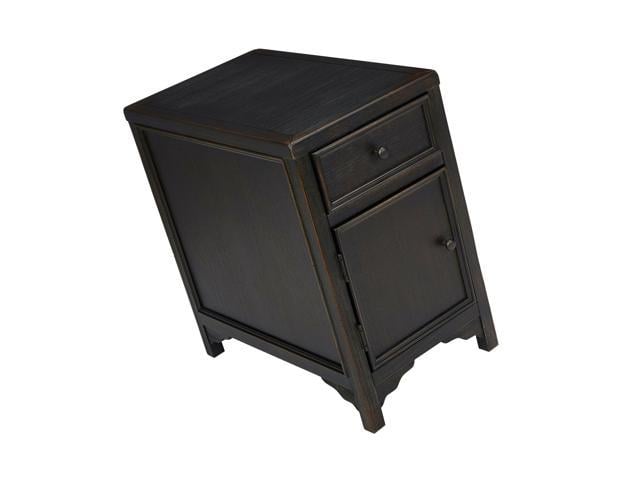 Ashley Furniture Signature Design Gavelston Chair Side End Table