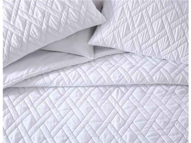 Larch 3 Piece Queen Comforter Set White - Newegg.com