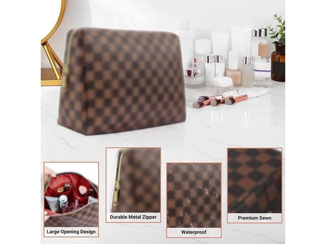 Pushtek Checkered Travel Makeup Bag, Portable and Waterproof Brown Toiletry  Travel Bag for Women, Large Retro Cosmetic Pouch Cute Gift 