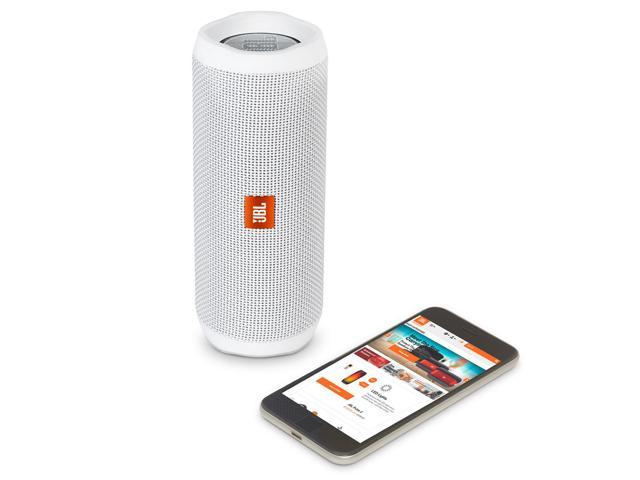 Geurloos Aangenaam kennis te maken Bladeren verzamelen JBL Flip 4 Portable Waterproof Bluetooth Speaker (White) - Newegg.com