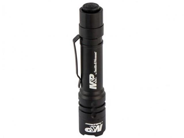 Smith & Wesson 1078454 Black M&P Delta Force CS 1xAAA CREE LED Flashlight 