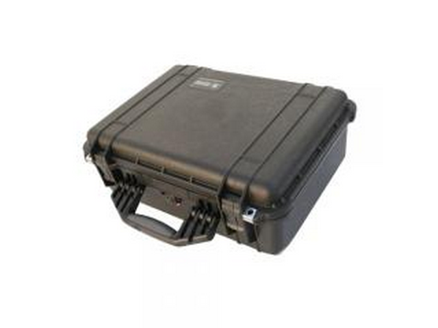 PELICAN 1520-000-110 Black 1520 Hard Case with Foam - Newegg.com