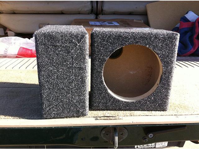 5.25 speaker box enclosure