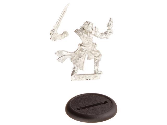 Privateer Press - Warmachine - Mercenary: Captain Phinneus Shae Model Kit