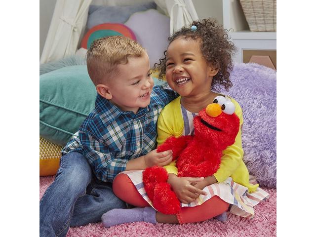 talking singing hugging elmo