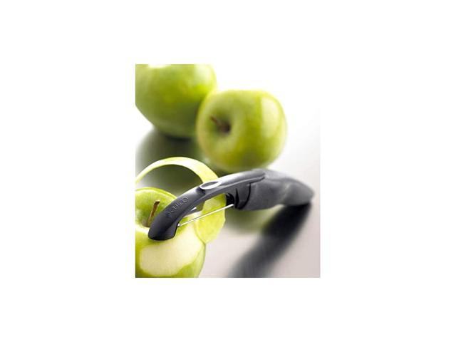 New Model 1501 CUTCO Vegetable Peeler in factory-provided plastic bag. . .  . . . . . High Carbon Stainless blade and black handle : : Home