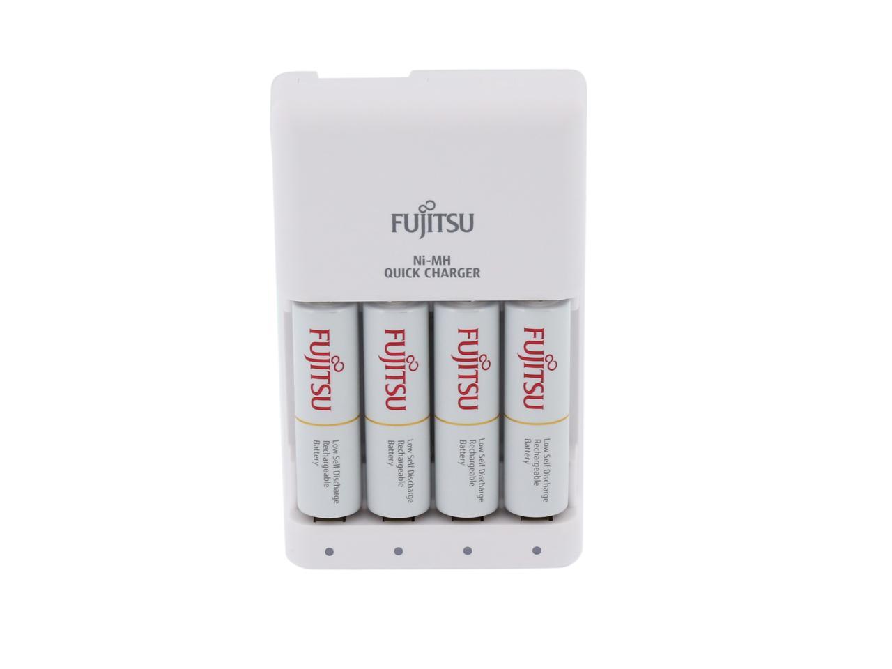 Fujitsu Standard Charger with 4pcs AA Batteries 1900mAh FCT345FXEST B 