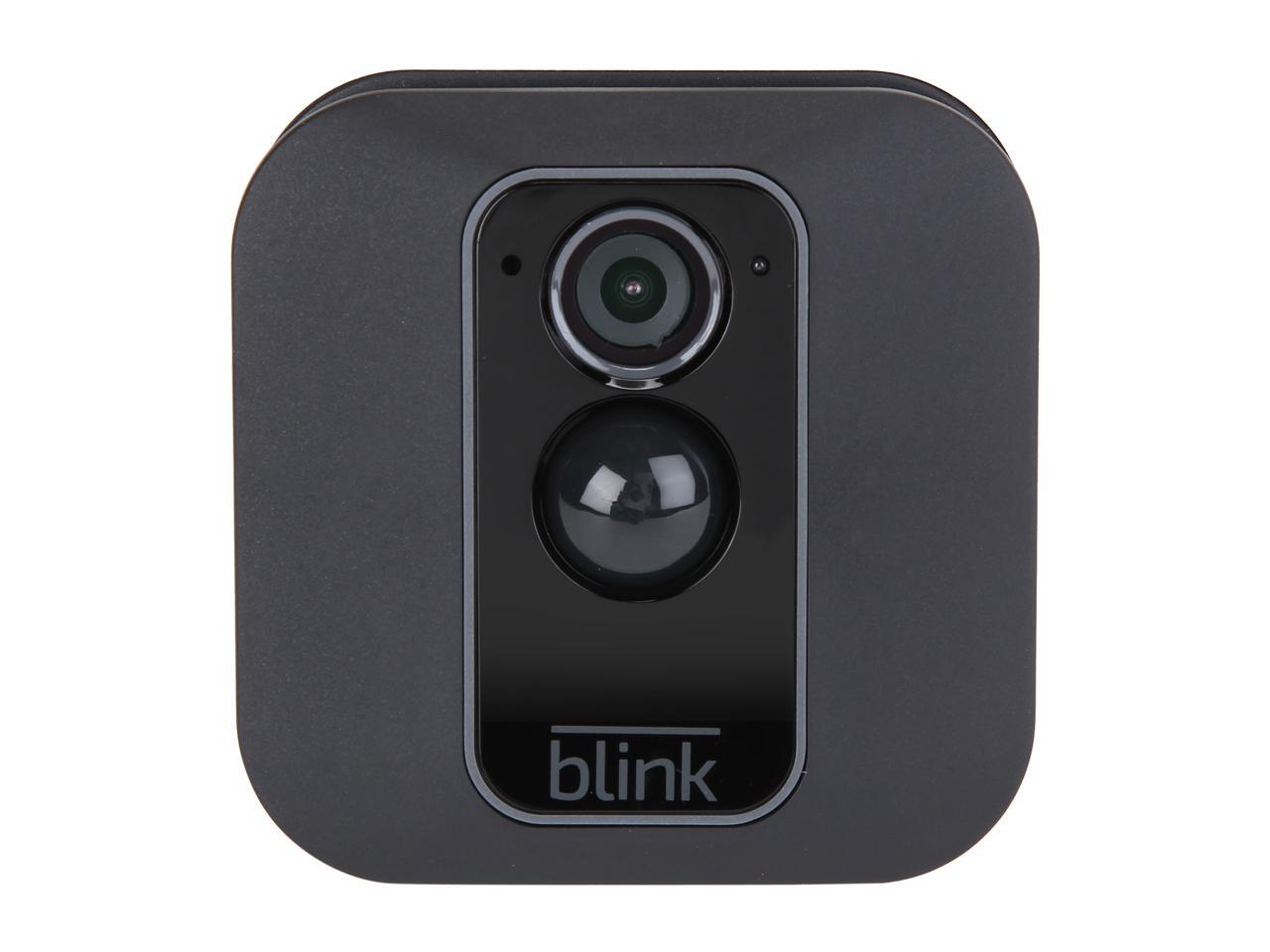 Blink XT2 Outdoor/Indoor Smart Security Camera 1 Camera Kit with