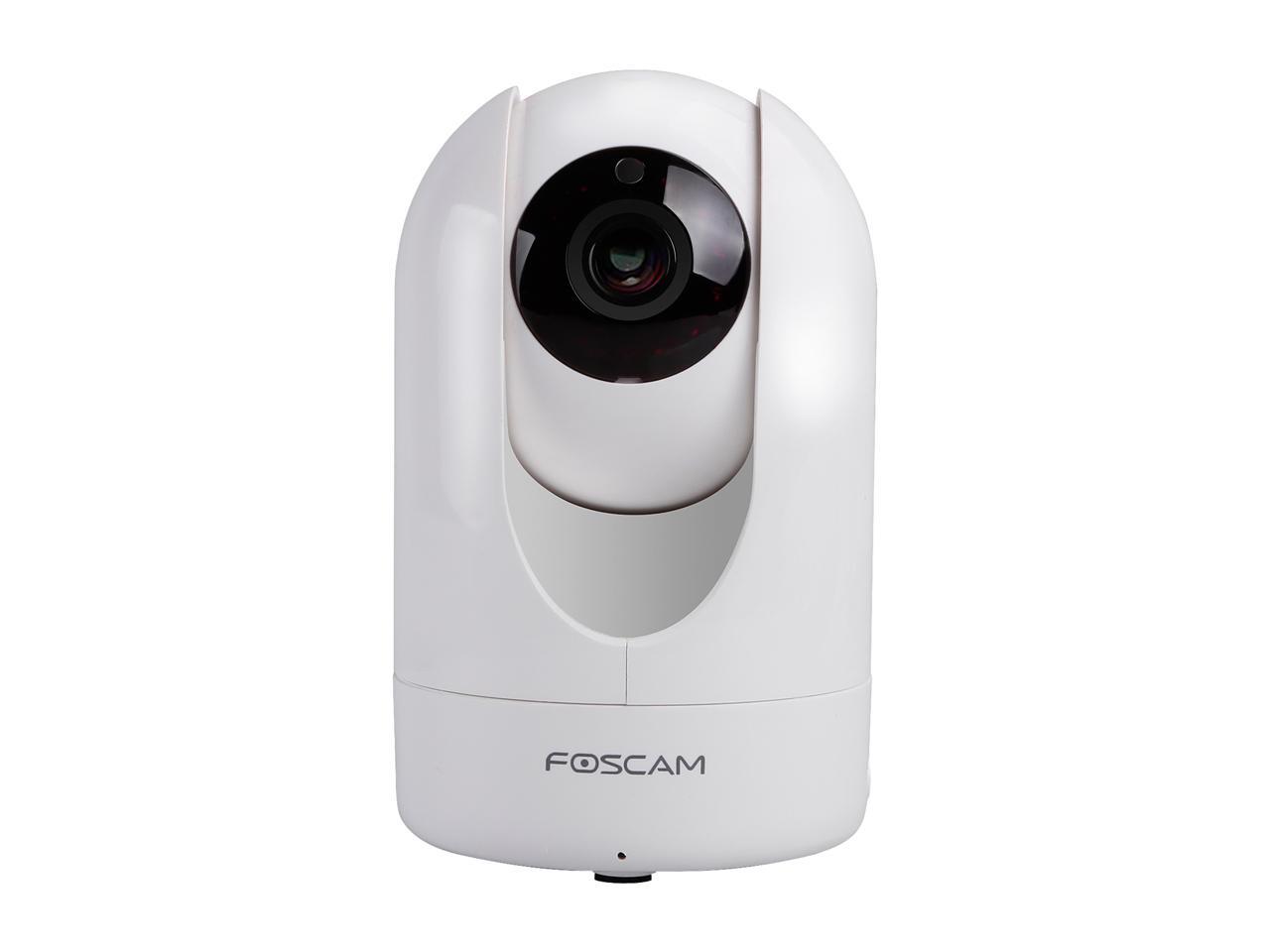 Foscam R2W Indoor 1080P FHD Wireless Plug and Play IP Camera
