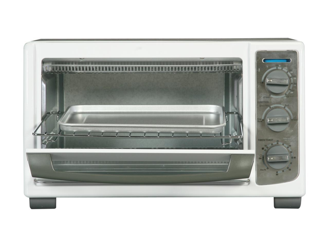 Black & Decker TRO4075W White 4Slice Toaster Oven With Convection