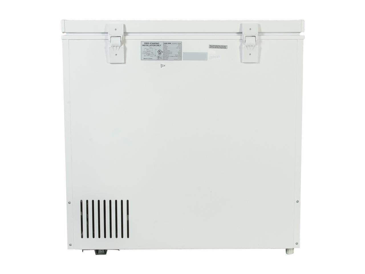 Refurbished Black & Decker 5.3 Cu. Ft. 5.3 Cu. Ft. Chest Freezer White BFE53