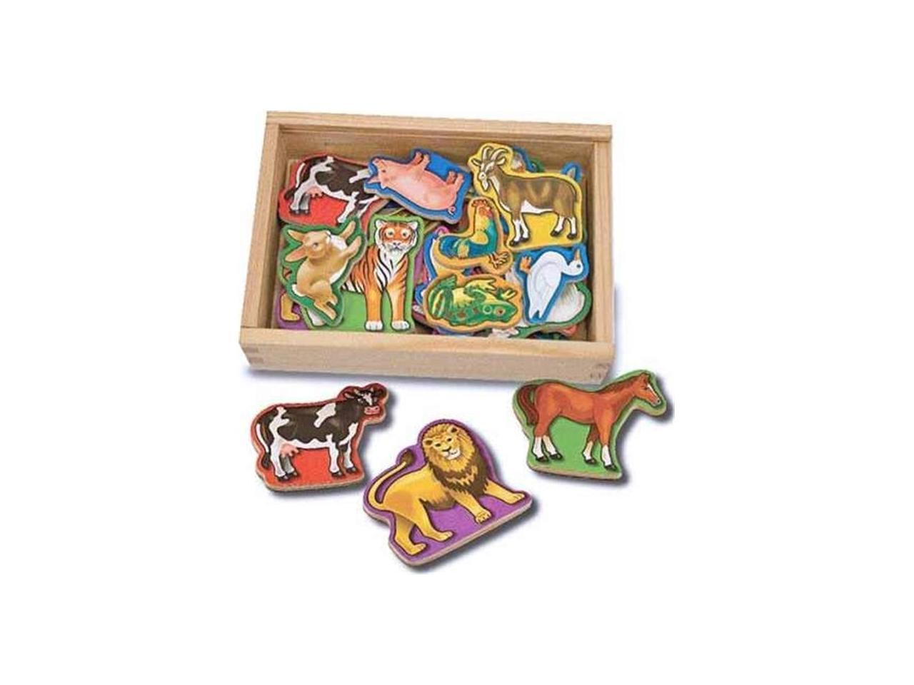 WOODEN MAGNETIC ANIMALS in a box ~set of 20  Melissa & and  Doug  Item # 475 