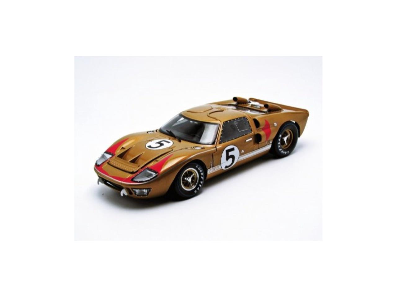 1966 Ford gT-40 MK 2 gold #5 1/18 by Shelby collectibles 403